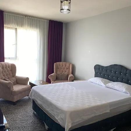 Apart Otel Pın Suıt *